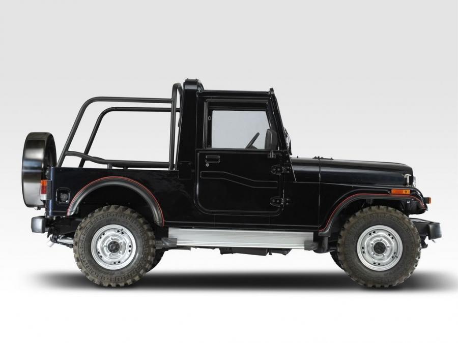  Mahindra Thar 2010 года  (фото 7 из 10)